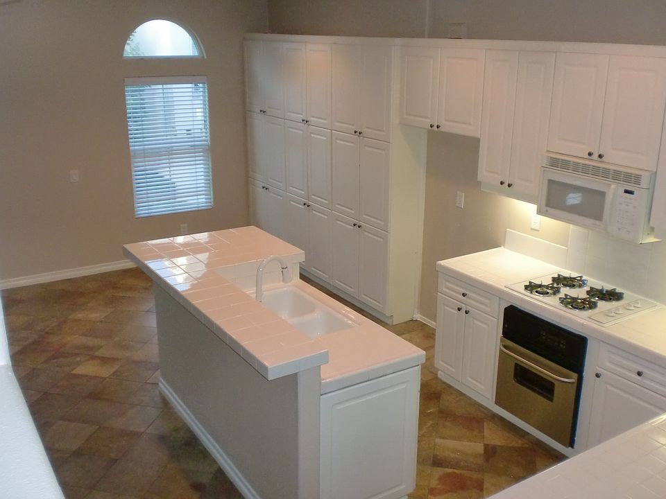 Kitchen and Nook