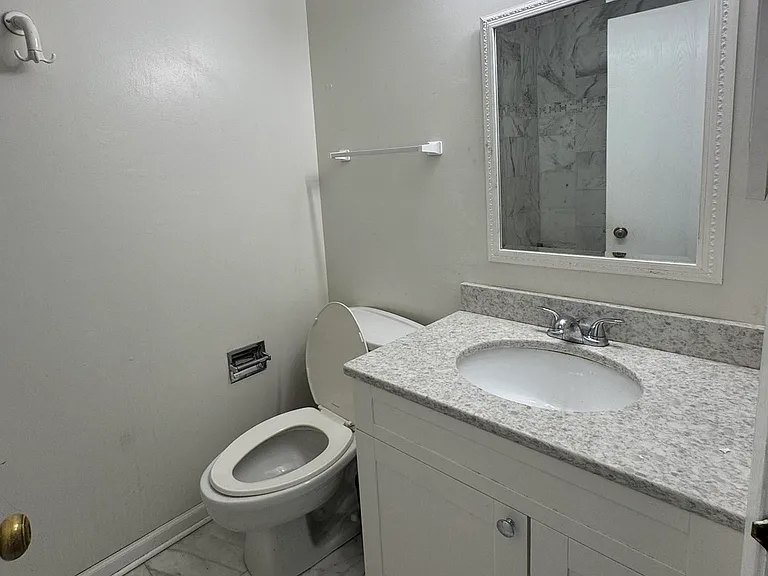 Hallway bath