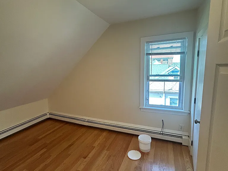 83 Hall St #2A — Photo 12