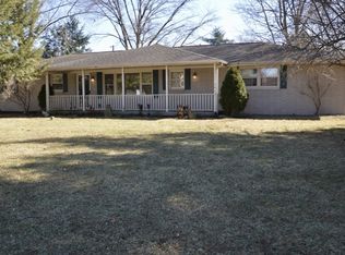 11986 Penn Rd, Mishawaka, IN 46545