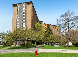 1 Renaissance Pl Unit 1022, Palatine, IL 60067