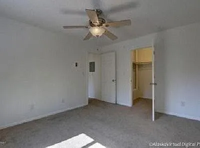 2 bed, 830 sqft, $1,600 — Photo 4