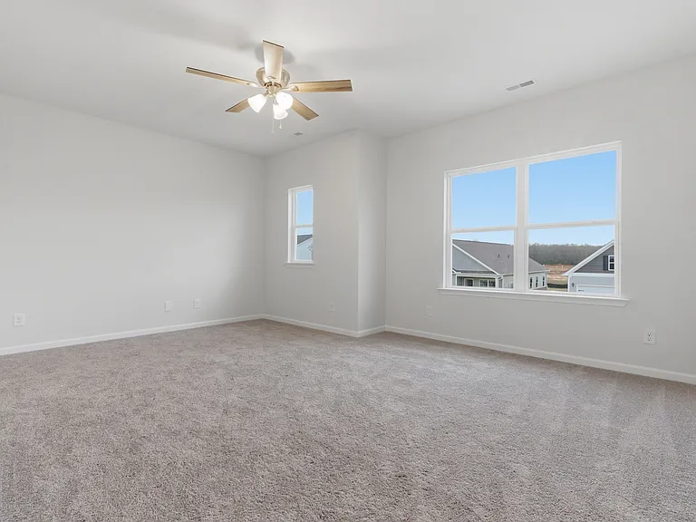 20226 Nightingale Dr — Photo 5