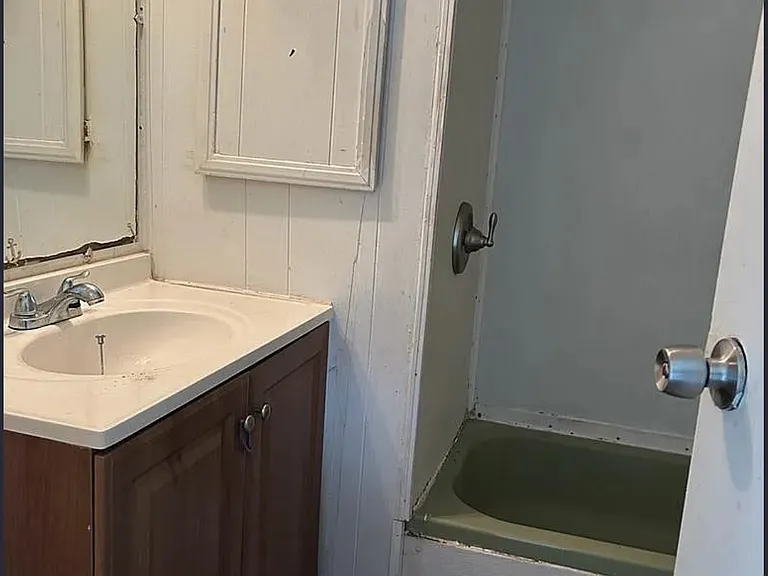 22 Holly Dr — Photo 3
