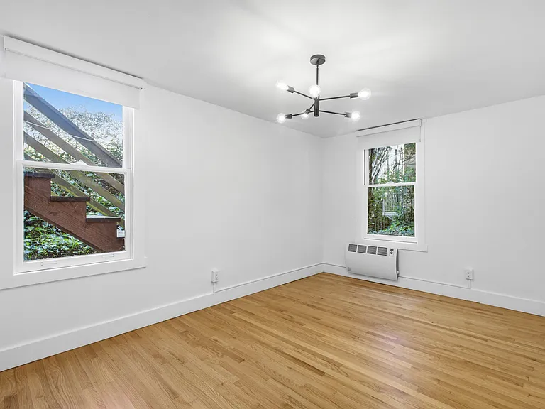 452 Oak St #4 — Photo 26