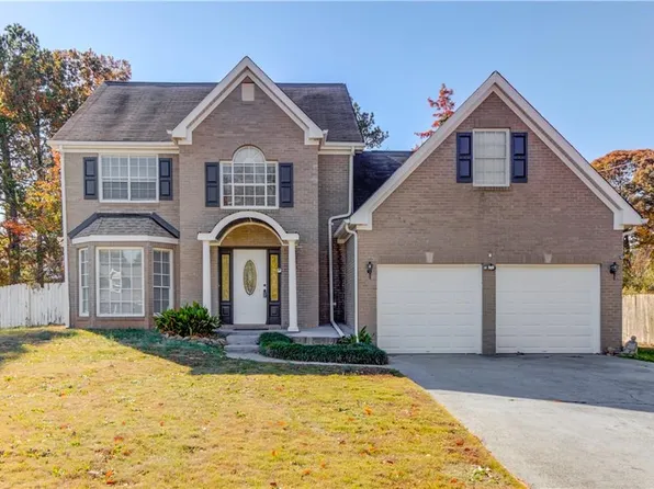 3311 Crossgate Ct, Loganville, GA 30052