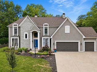 1325 Inverness Dr, Lawrence, KS 66049