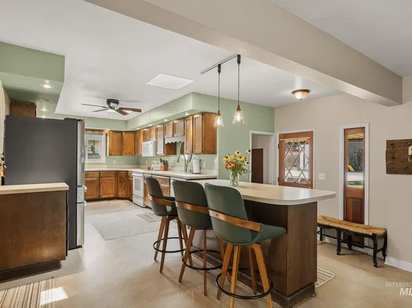 1734 Burrell Ave, Lewiston, ID 83501