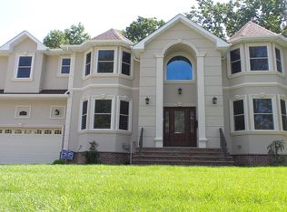 1121 Sheridan St, New Milford, NJ 07646