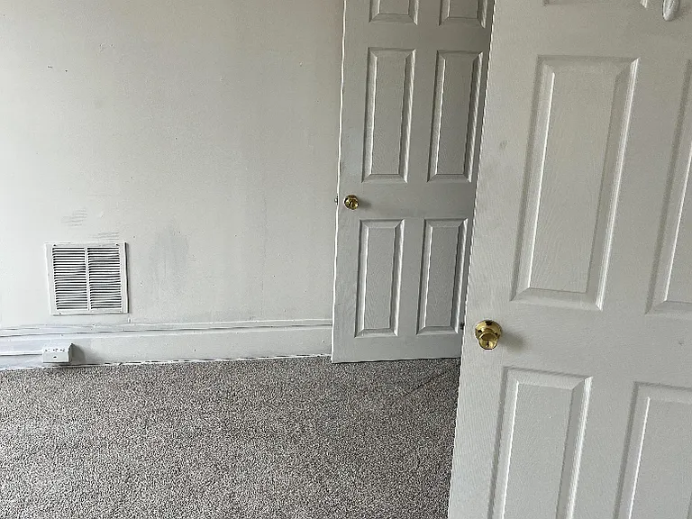 1337 E Long St — Photo 26