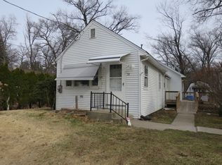 32 Lakemont St, Southwick, MA 01077