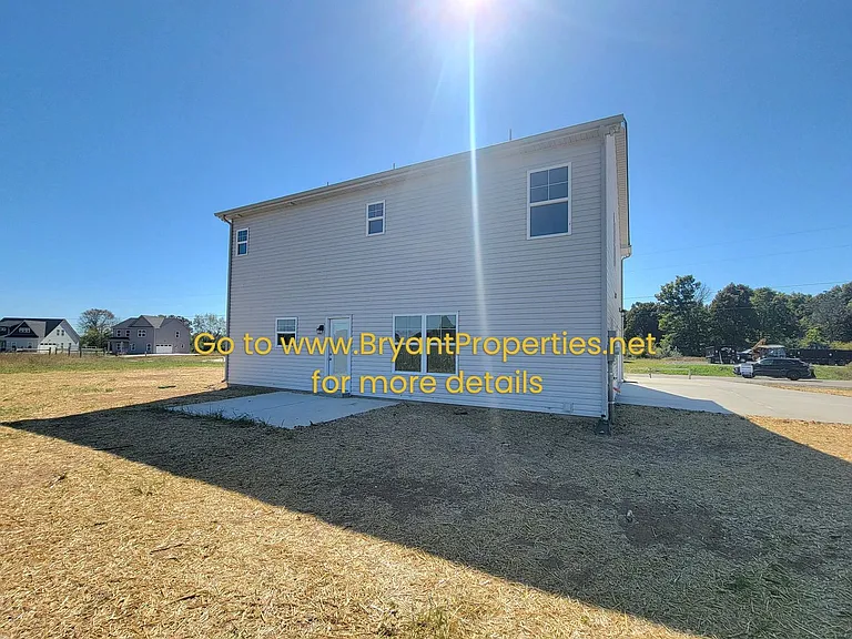 615 Vrabel Rd — Photo 17