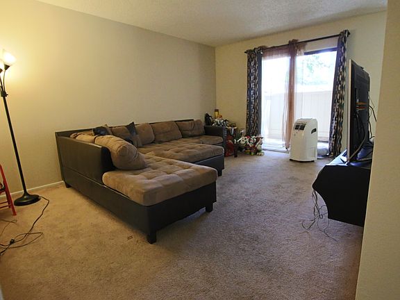 3rd image of 2280 Alexian Dr #25