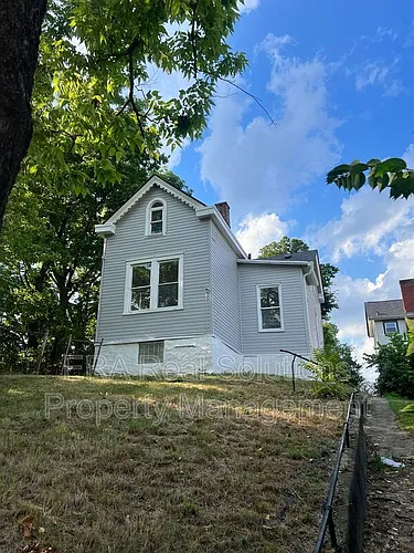 164 Forest Ave Photo 1