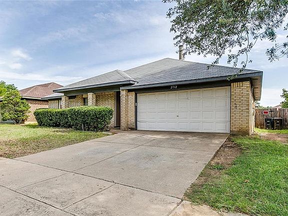 2nd image of 2712 Echo Point Dr