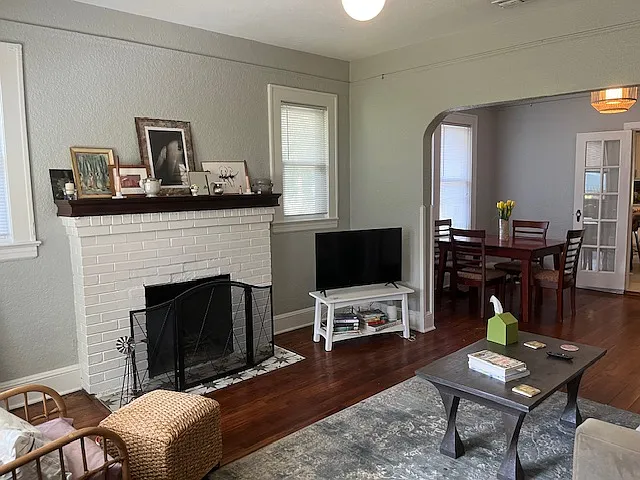 3029 Green St — Photo 2