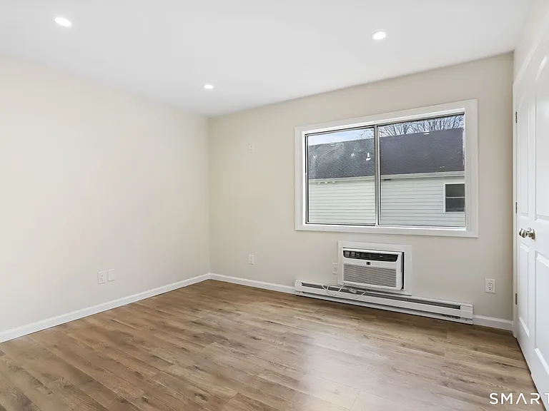 7 Hamilton Ave #32 — Photo 10