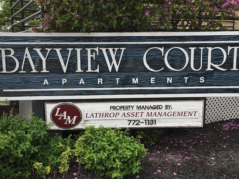 Bayview Court Apartments