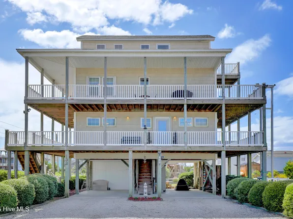 132 Reeves Street, North Topsail Beach, NC 28460