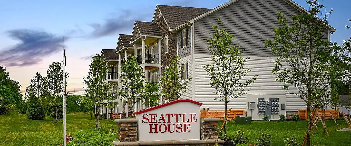 Seattle House — Photo 2