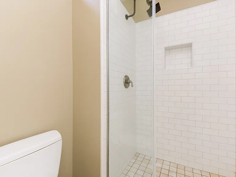 2735 Waterbury Way — Photo 23