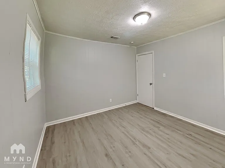 10122 Allen Dr SW — Photo 11