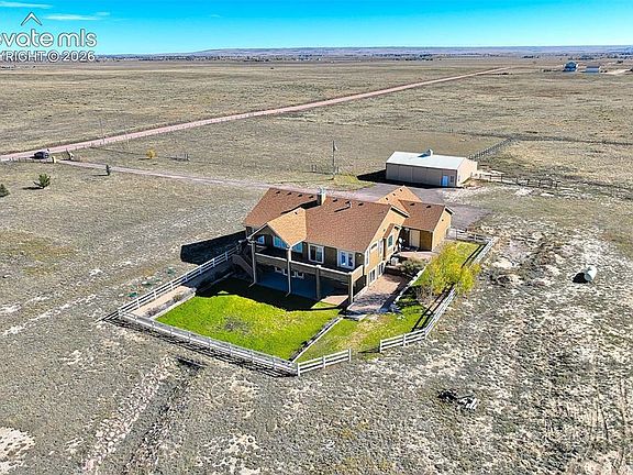 4th image of 19405 Jones Rd