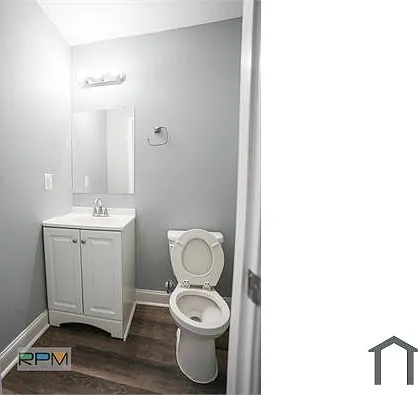 2907 Winchester St — Photo 8