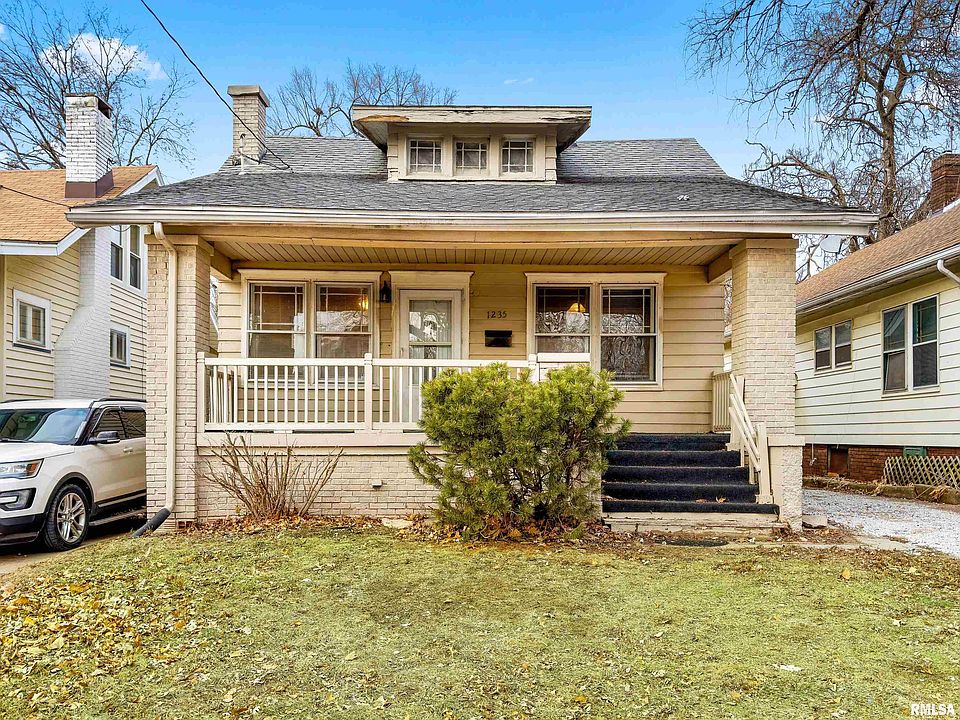 1st image of 1235 E Seneca Pl