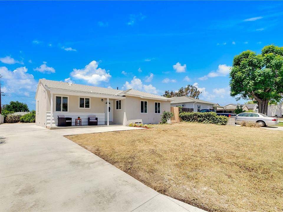 1st image of 4937 N Vecino Dr
