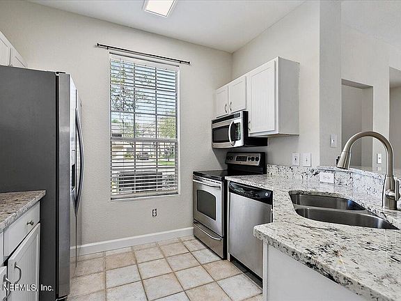 3rd image of 13703 Richmond Park Dr N APT 2401