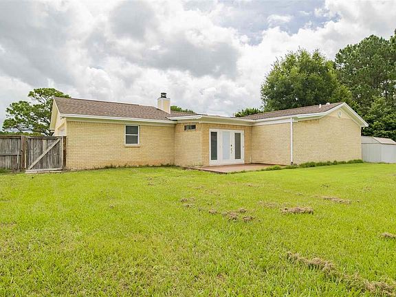 5th image of 12021 Longwood Dr