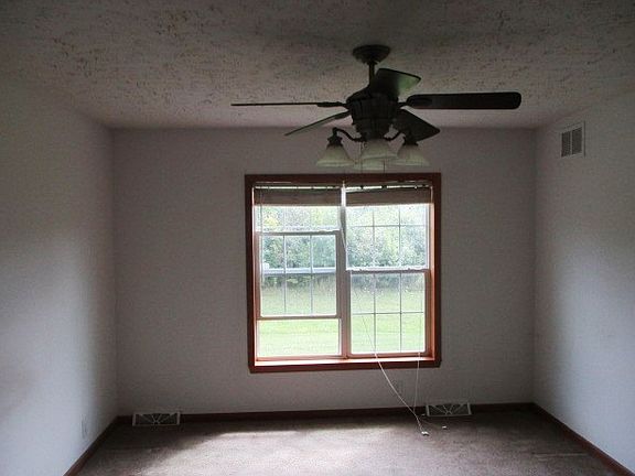 3rd image of 3169 Clairmont St