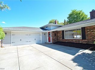 6615 Rousseau Dr, Parma, OH 44129