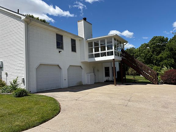 5th image of 104 Bradburn Ct