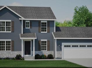 198 Saphire Ln, Saukville, WI 53080