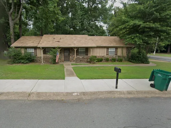 313 Newcomb Dr, Benton, AR 72015