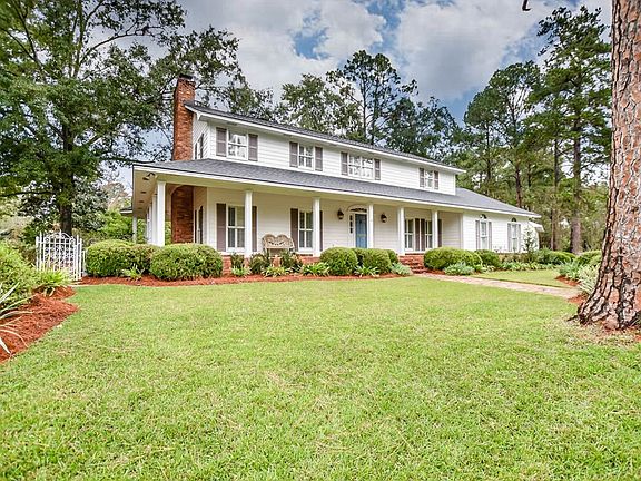 2nd image of 2700 Pebblewood Dr