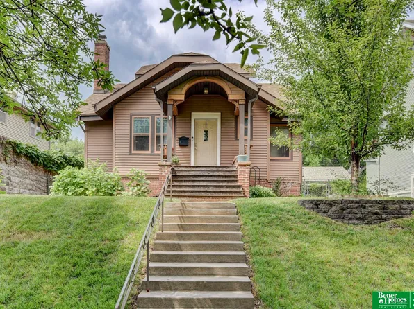 5108 Burt St, Omaha, NE 68132