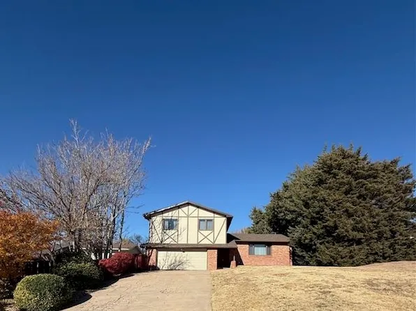 536 W 3rd St, Larned, KS 67550