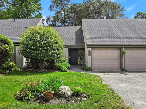 458 Heritage Hills #A, Somers, NY 10589