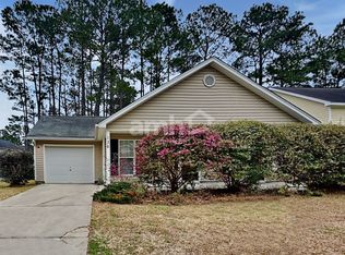 136 Trickle Dr, Summerville, SC 29483