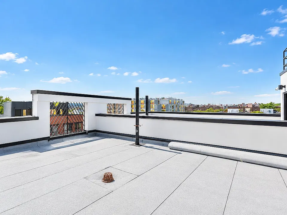 1509 New York Ave #4G