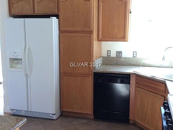 5th image of 9013 Tumblewood Ave #0