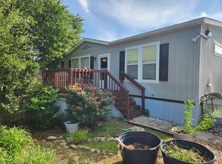 185 Cedar Dr, Azle, TX 76020