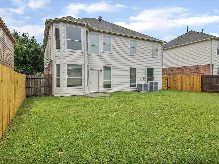 2907 Acacia Fair Ln — Photo 39