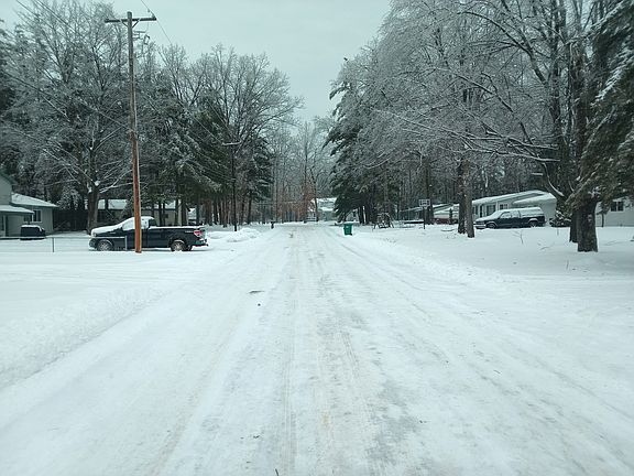 4th image of 200 Roberts Rd