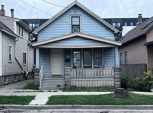 2161 S Allis St, Milwaukee, WI 53207