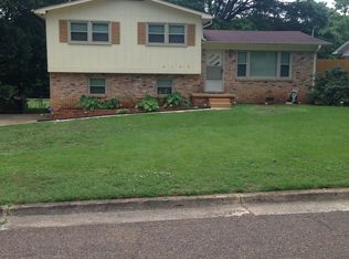 2109 Laverne Dr NW, Huntsville, AL 35810