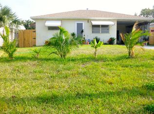 1084 James Rd, Lake Worth, FL 33462
